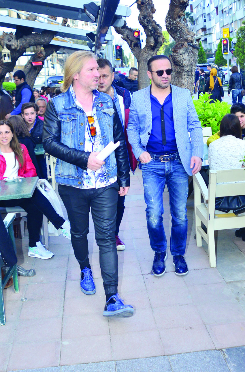(01)ZAF_1586