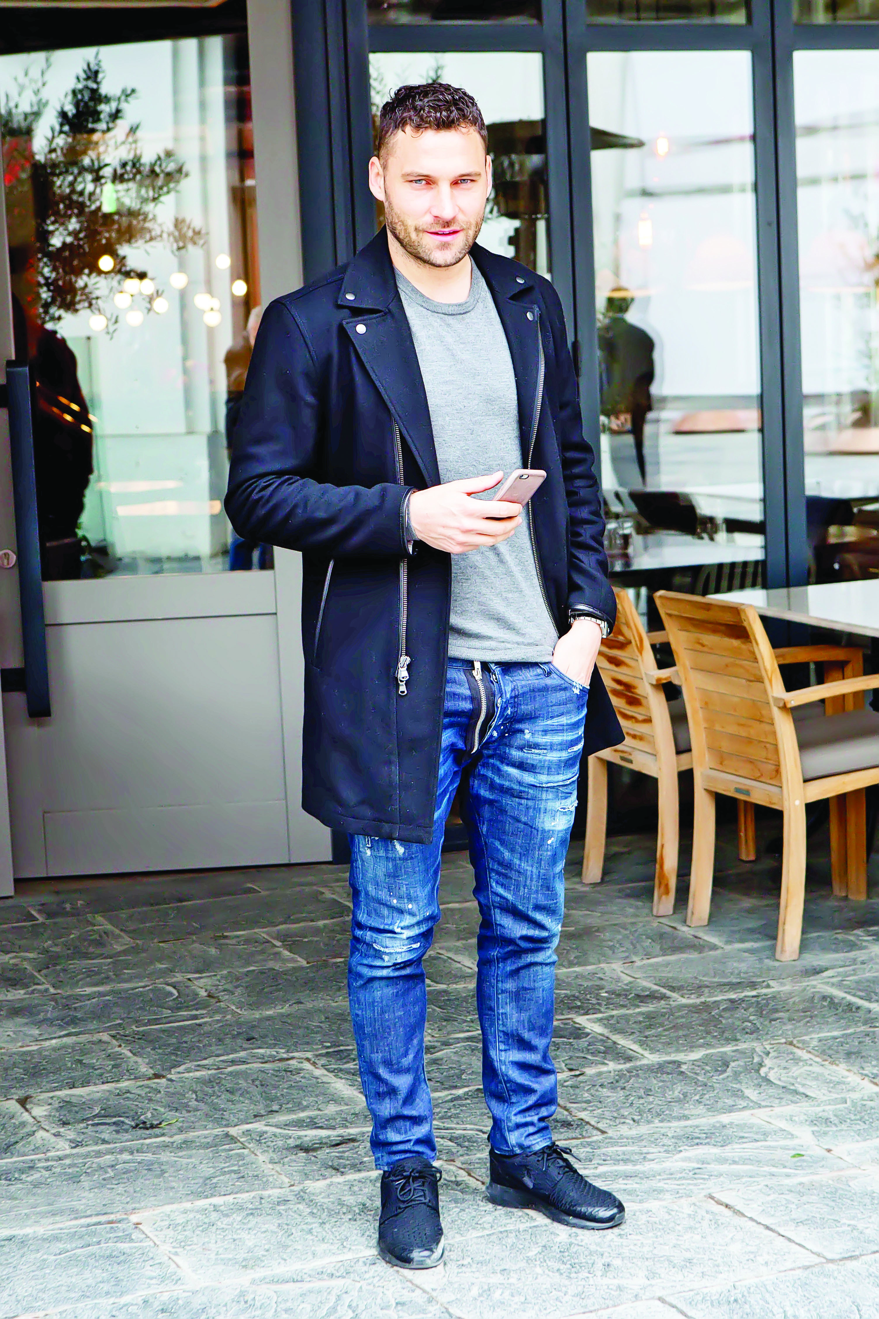 1459491506_Dusko_Tosic__2_