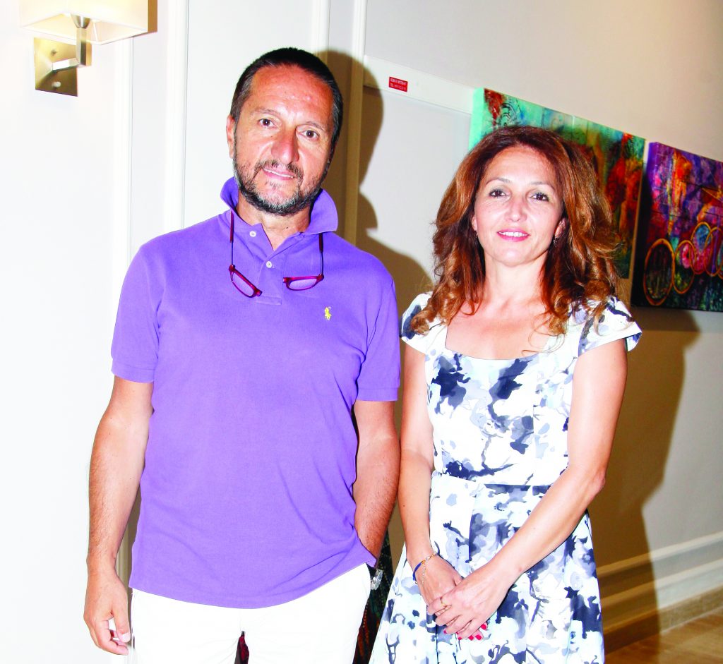 Ünlülerin eserleri ‘Toprak Sanat’ta - 14719