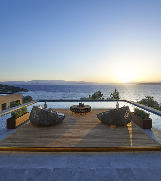 MOBOD ARRIVAL DECK DAWN FINAL 01