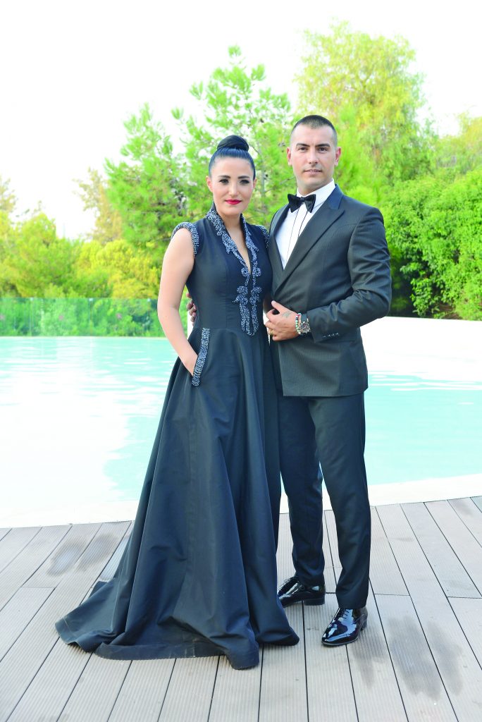 LİSELİ AŞIKLAR EVLENDİ - 17470