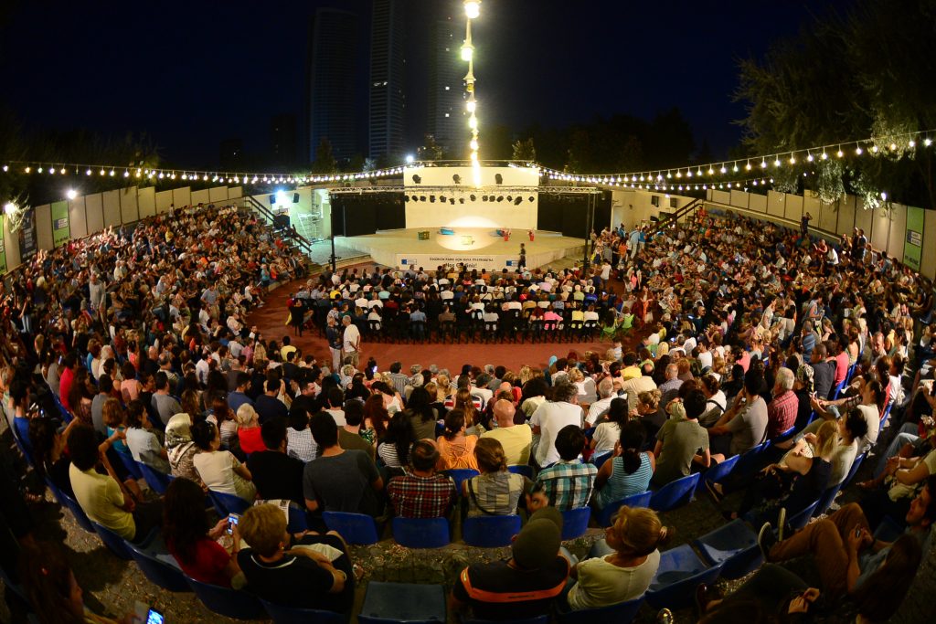 Kadıköy Belediyesi Tiyatro Festivali başladı - 17180