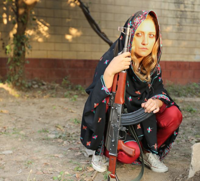 Pakistan sinemalarında bir Türk kızı - 18273