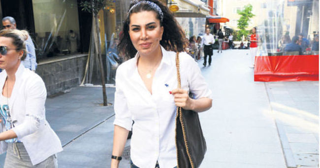Ebru Yaşar’dan bebek müjdesi! - 23444