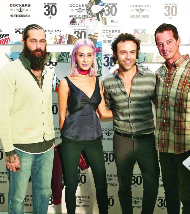 05-1475667453_Dockers_30._Ya__