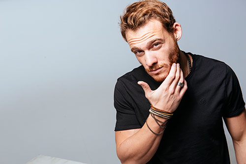 Kerem Bürsin’in partneri belli oldu - 24989