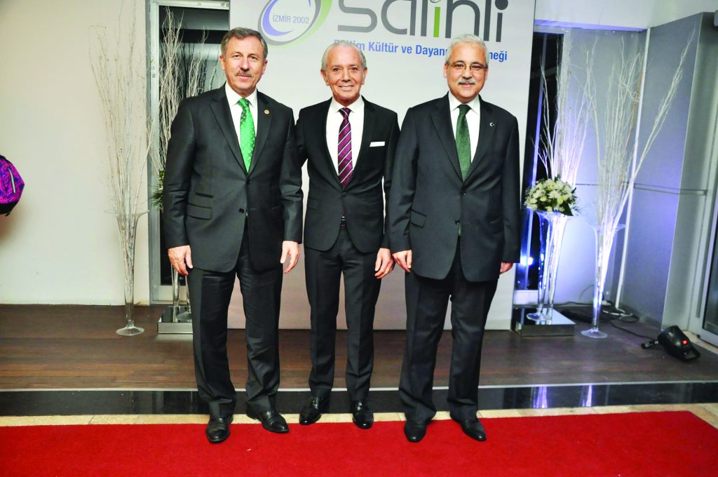 Salihlililer’den eğitime büyük destek - 36099