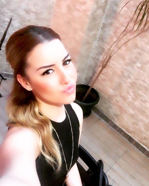 Hazal Mesudiyeli ünlü şovmenle aşk mı yaşıyor? - 40774