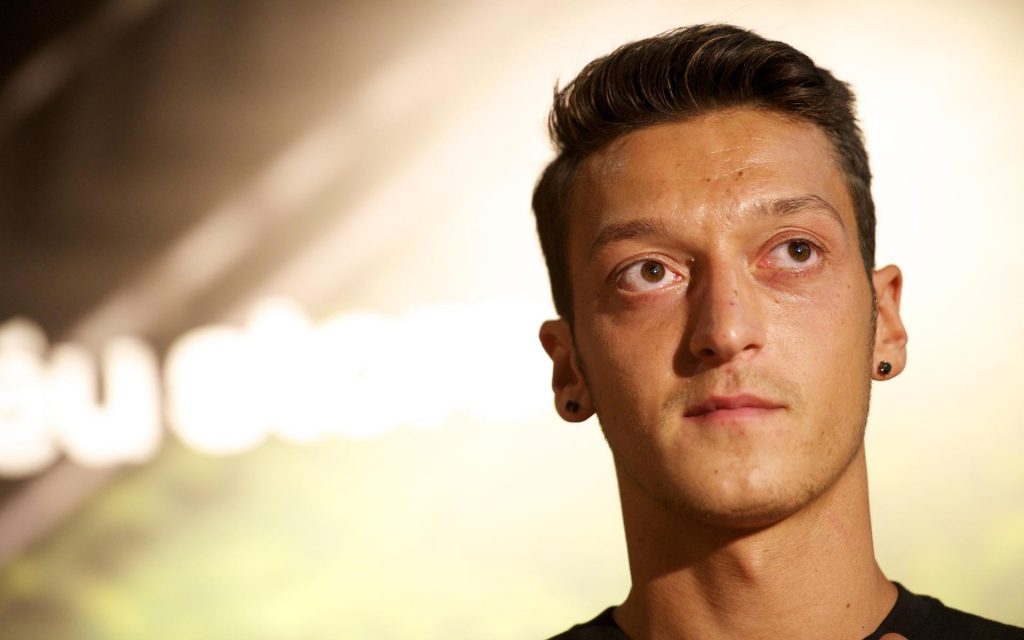 Mesut Özil çocukluğunu anlattı! - 44019