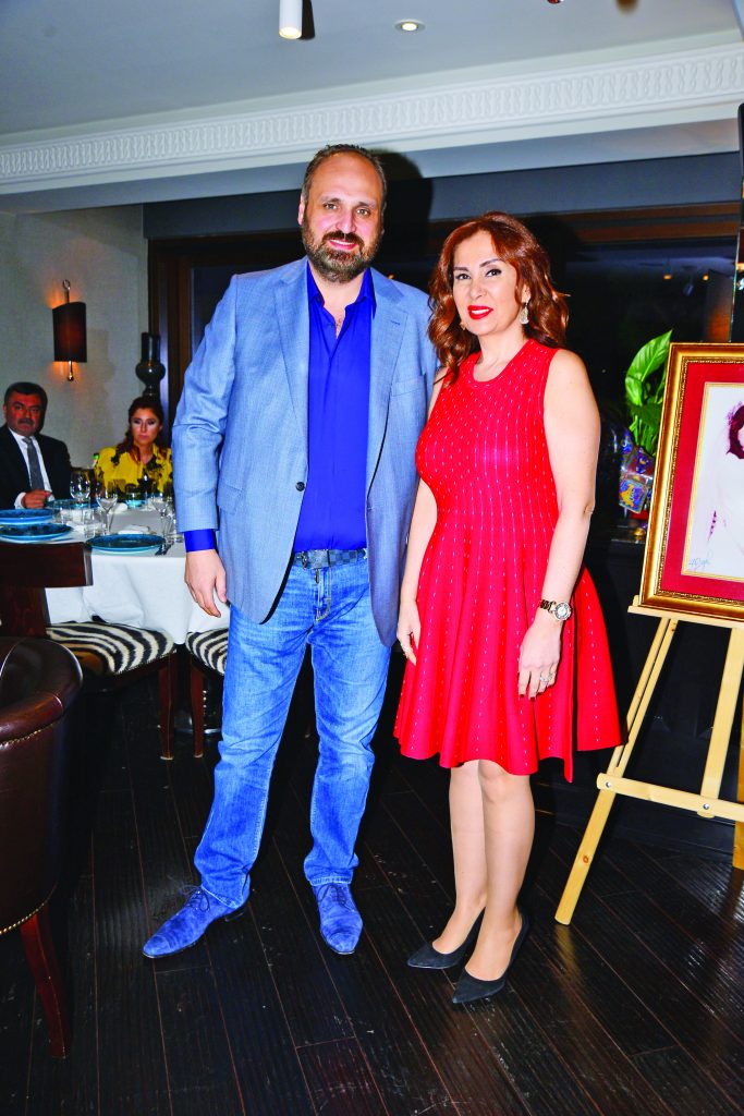 Hayati-Figen Babaoğlu evliliklerinin 40. yılını kutladılar - 47205