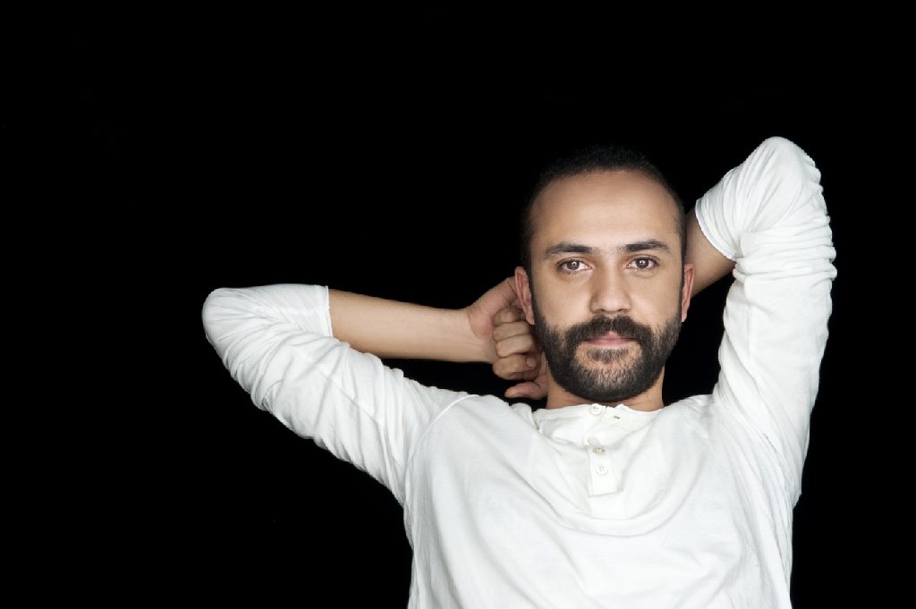 Sarp Akkaya dünya evine girdi! - 49416