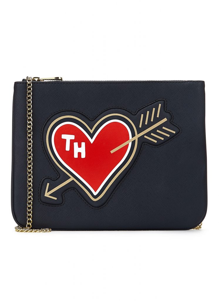 Tommy Hilfiger’ın renkli tasarımları ile annenizi sevindirin - 47912