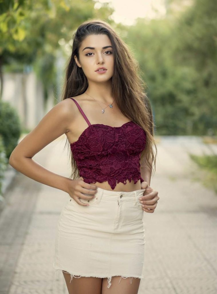 Hande Erçel hangi açıklamalarda bulundu? - 47855