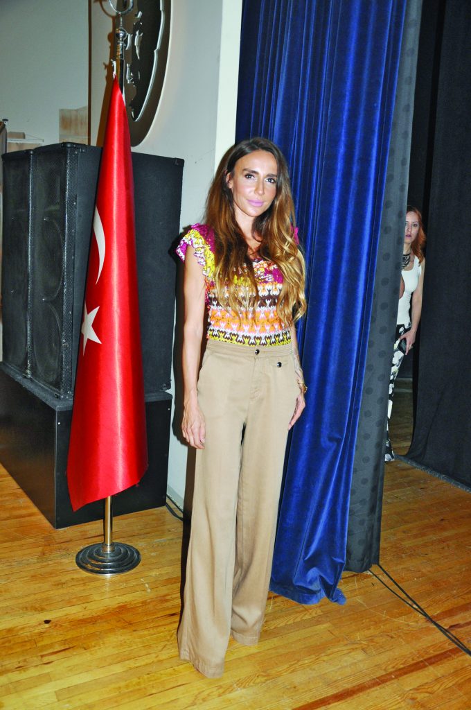 “Kalpten Adımlar Defilesi” gönülleri birleştirdi - 51611