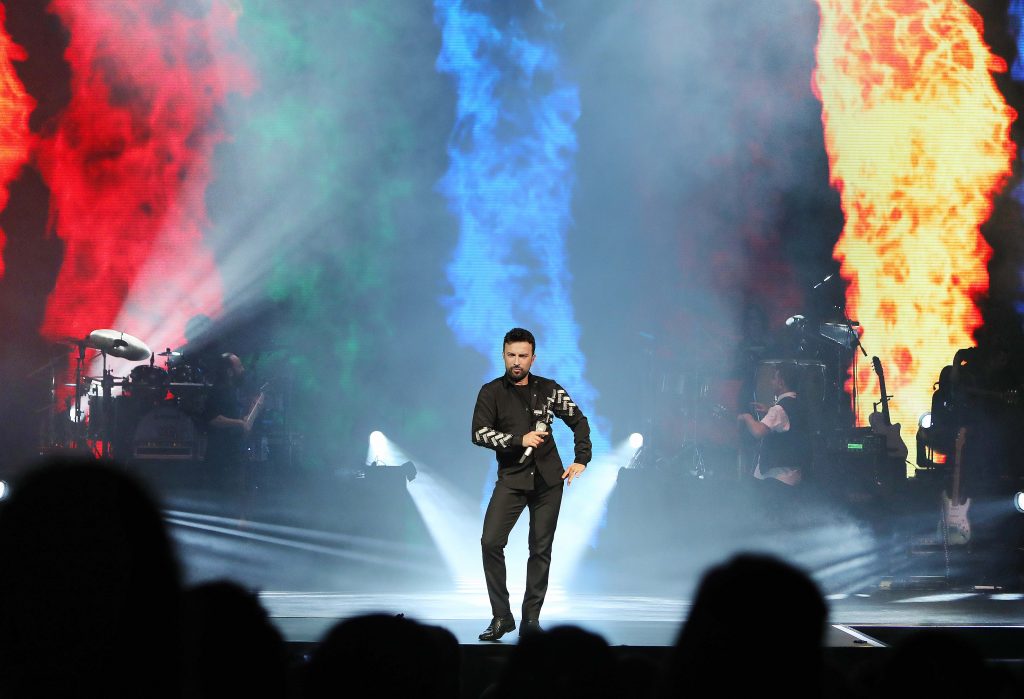 1506038793_Tarkan_
