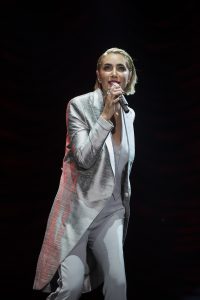 1506848125_SILA_IZMIRACIKHAVATIYATRO_KONSERI_30EYLUL__1_
