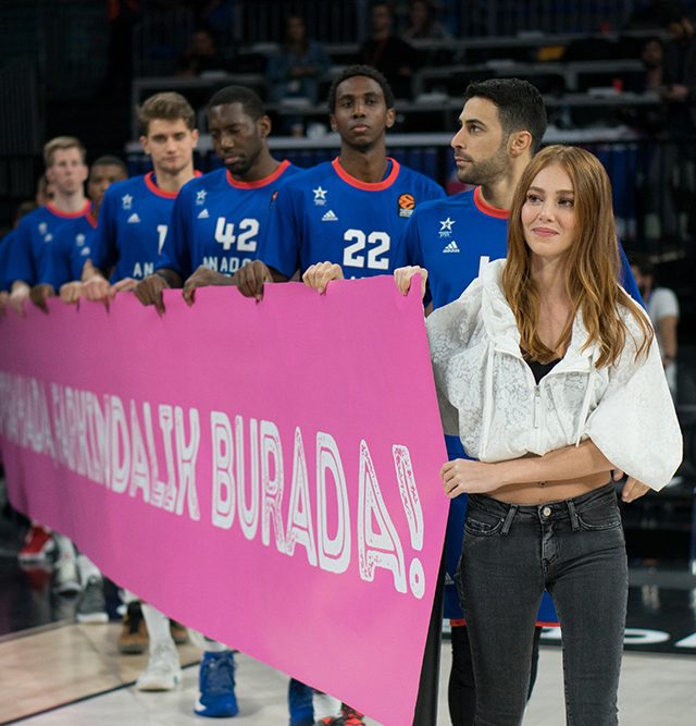 1507833344_ElcinSangu__2_