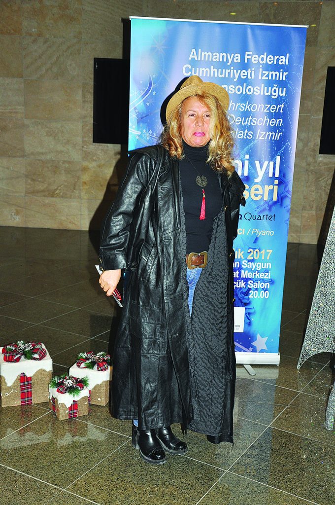 Almanya Federal Cumhuriyeti İzmir Başkonsolosluğu’ndan  AASSM’de yeni yıl konseri - 65885