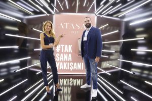1513251038_BurcuEsmersoy_AtasayKamer