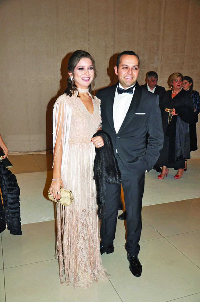 Merve Güres & Cemal Özbaş  muhteşem bir törenle dünyaevine girdi - 65247