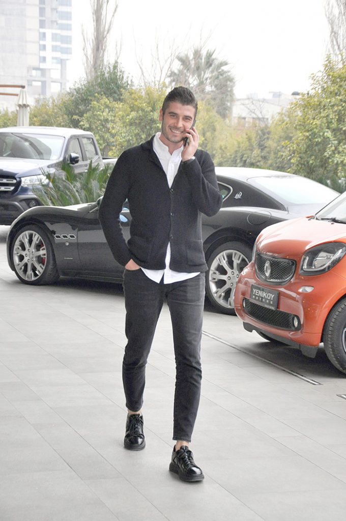 İzmir Cadde Sokak - 71112