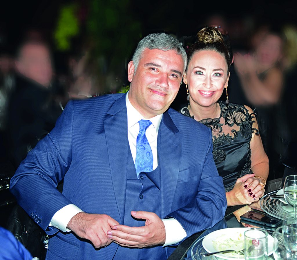İzmirliler’den tam destek…‘Kalplerimiz bir’ projesine görkemli gece - 74314