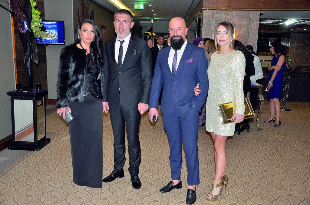 İzmirliler’den tam destek…‘Kalplerimiz bir’ projesine görkemli gece - 74352