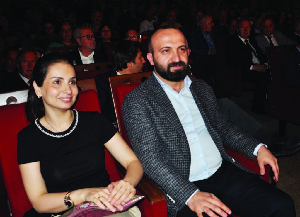 Ünal Ersözlü yeni kitabını tanıttı - 76320