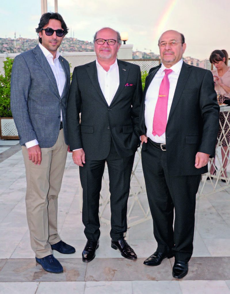 Alman-Türk Ekonomisinin Önemli Isimleri Keyifli ‘Yaz Partisi’nde Bir Araya Geldi - 77564