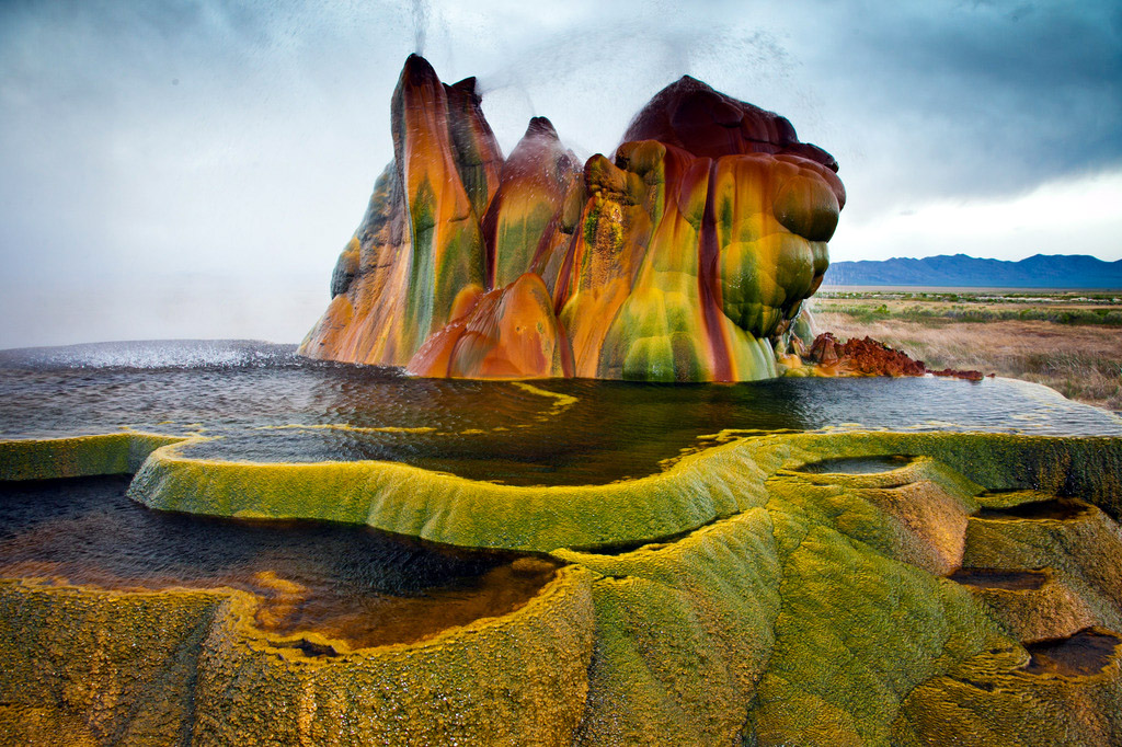 10.fly-geyser-divamagazin