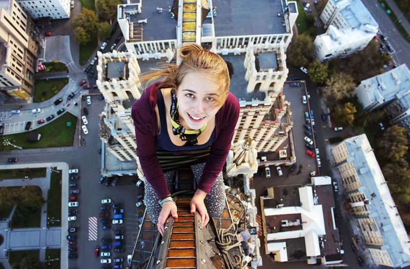 Angela Nikolau -korkusuz blogger- divamagazin (16)