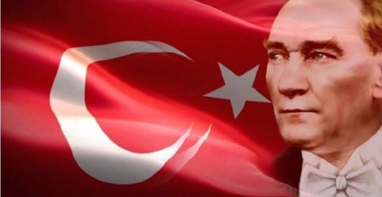 Ünlülerden 30 Ağustos Zafer Bayramı paylaşımları - 86821