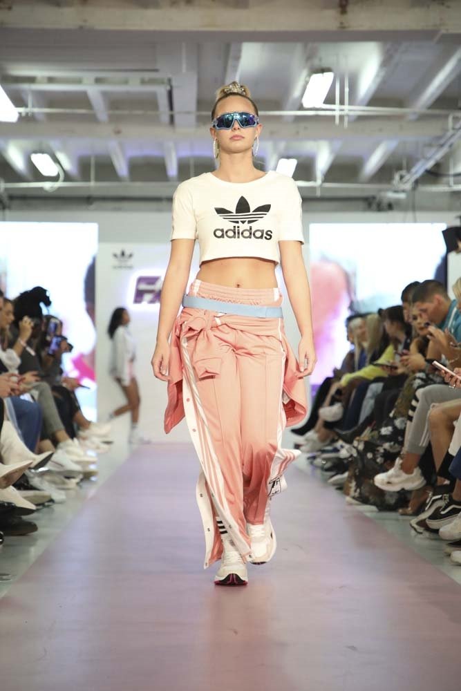 Adidas İlkbahar//Yaz 2019 koleksiyon - 90681