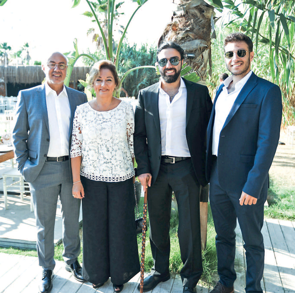 Üniversitede tanıştılar aşklarını taçlandırdılar - 96077
