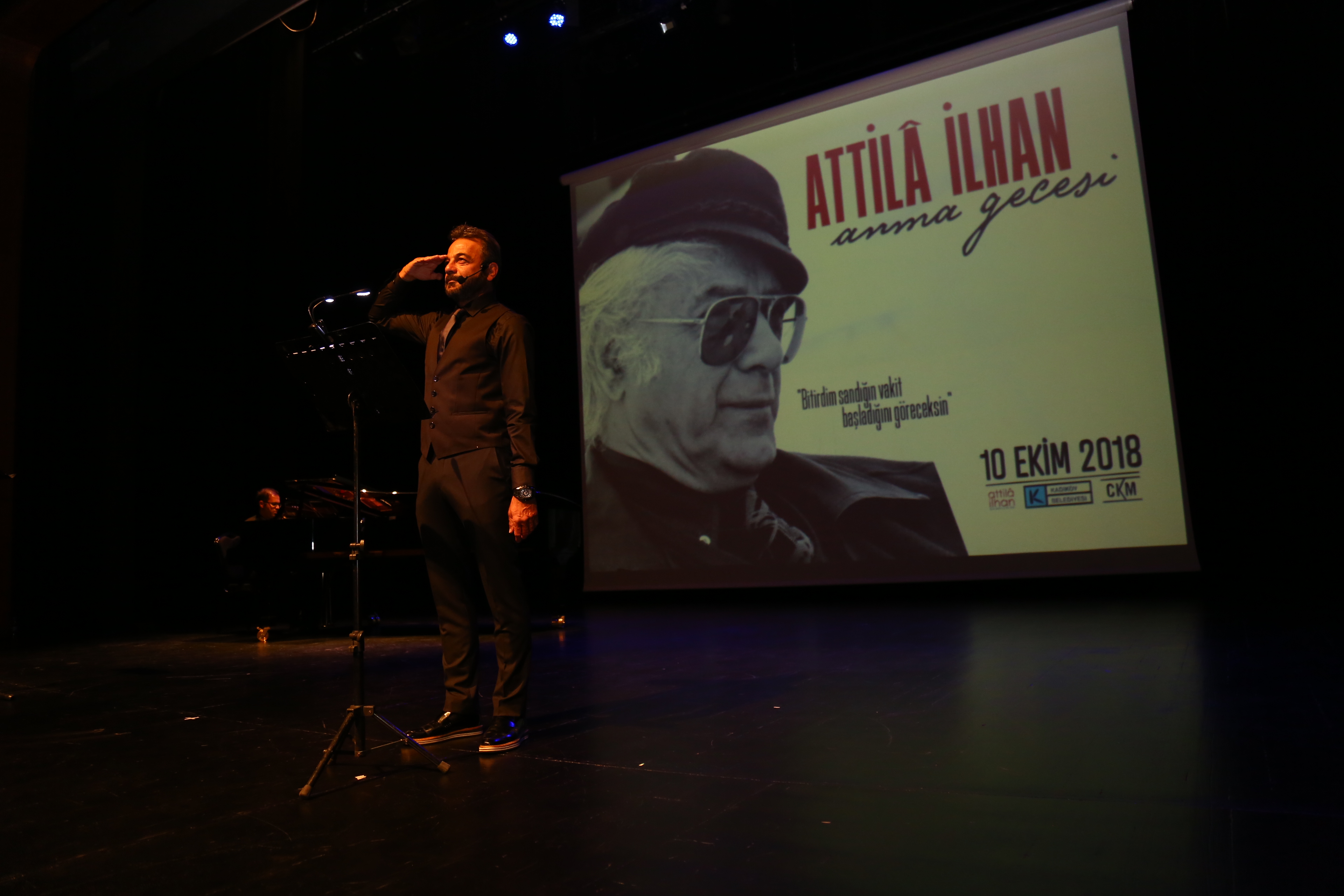Attilla İlhan vefatının 13. yılında anıldı-diva-magazin-4