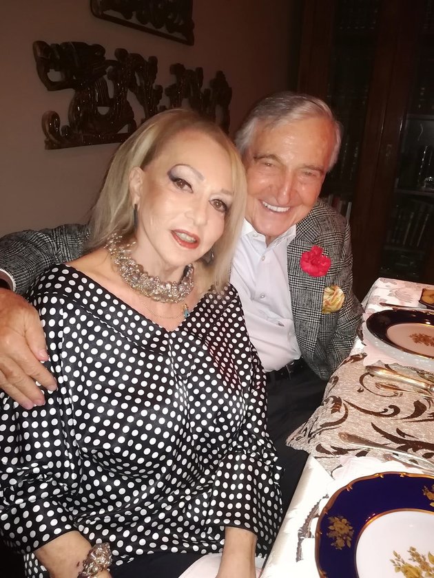 Güler Yiğit, Rahmi Koç