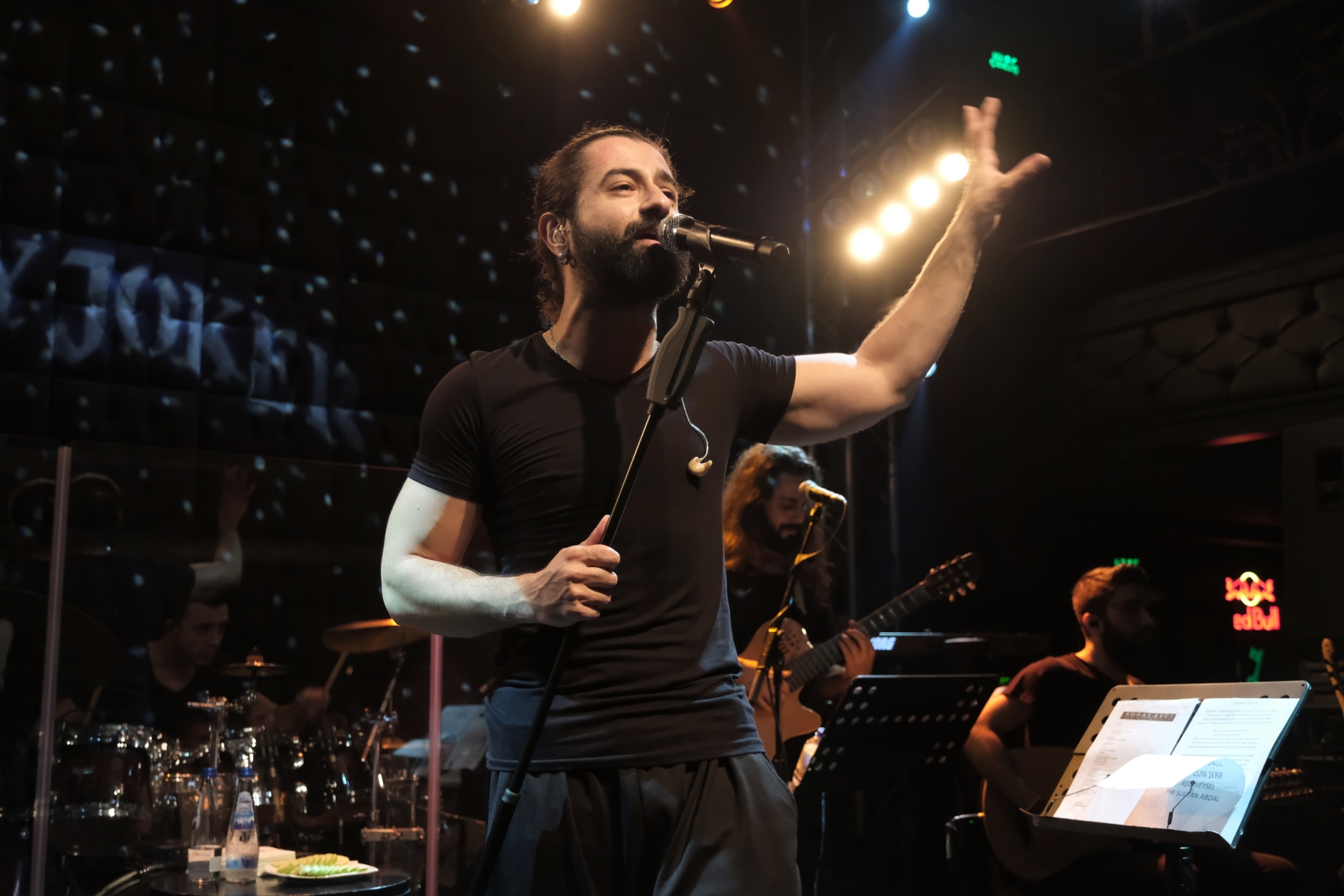 Koray Avcı, dur durak bilmiyor-diva-magazin-5
