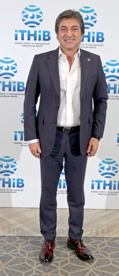 Kumaş Tasarım Yarışmasına Ünlüler Akın Etti - 97641