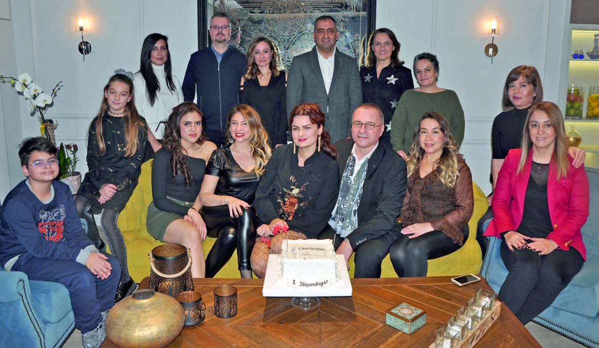 Dr. Nermin Filizci Varılsüha kliniği 1. yaşını davetle kutladı - 98345