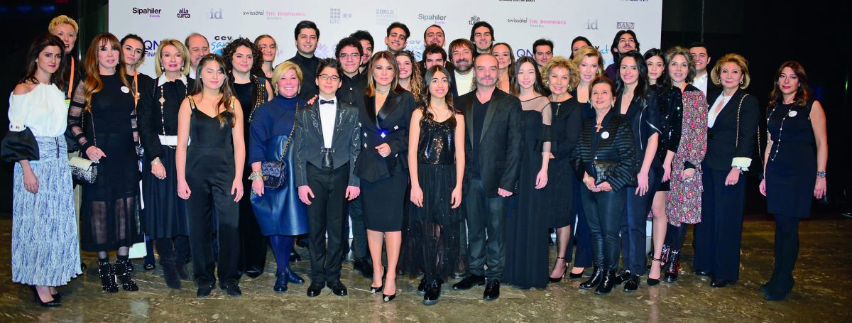 ÇEV sanat genç yetenekler projesi 10. Yıl konseri izleyenleri büyüledi - 99635