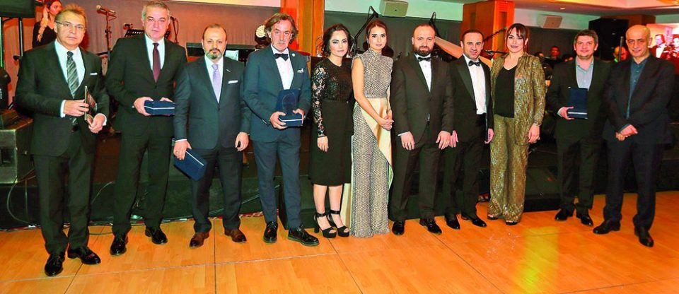 plaket (1)