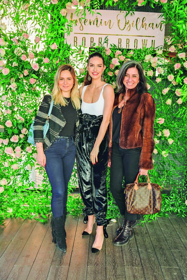 Yasemin Özilhan X Bobbi Brown Koleksiyonu cemiyetten yoğun ilgi gördü - 101898