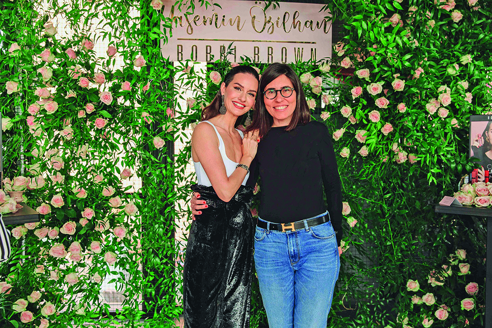 Yasemin Özilhan X Bobbi Brown Koleksiyonu cemiyetten yoğun ilgi gördü - 101899