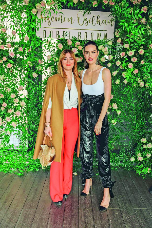 Yasemin Özilhan X Bobbi Brown Koleksiyonu cemiyetten yoğun ilgi gördü - 101900