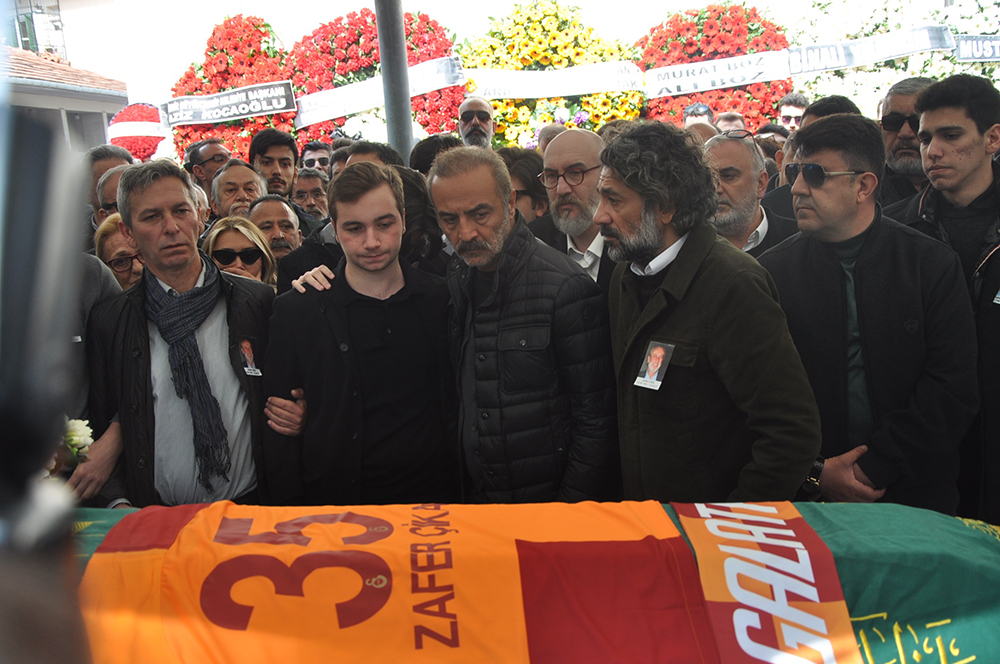 Zafer Çika son yolculuğuna uğurlandı - 102797