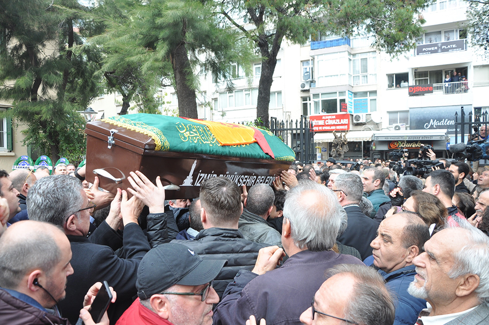 Zafer Çika son yolculuğuna uğurlandı - 102803