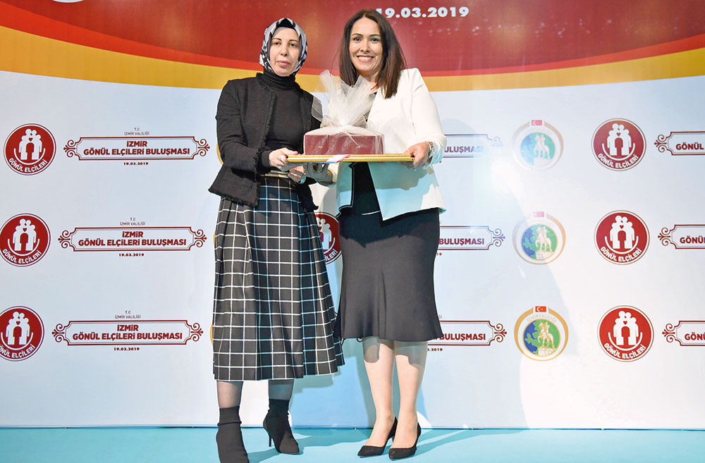 “Gönül Elçileri” İzmir’de bir araya geldi - 103128
