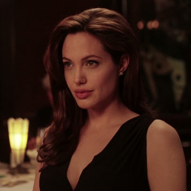 angelina-jolie-1447379475