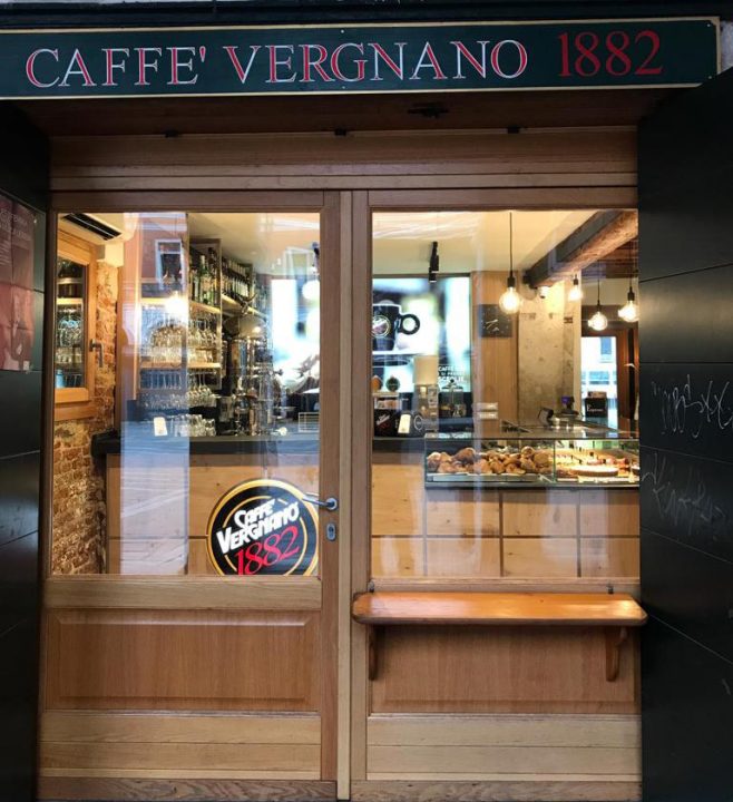 1556186744_Caff___Vergnano_Venedik_Rialto_2