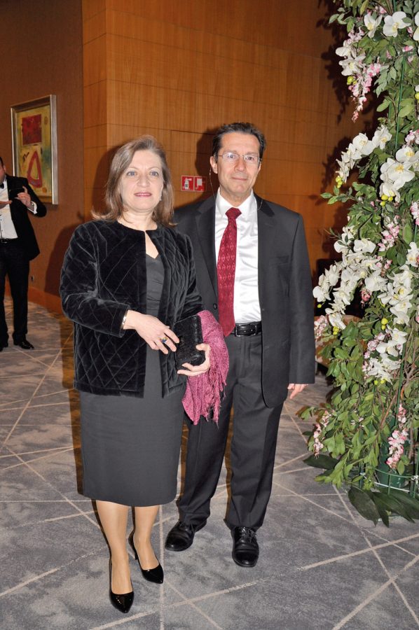 Nazlı Yazaydın ve Erol Salkur şık bir törenle evlendi - 106191